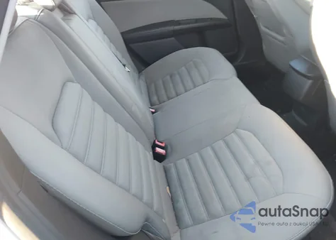 2015 Ford Fusion S z USA, uszkodzony, nr VIN 1FA6P0G70F5114347